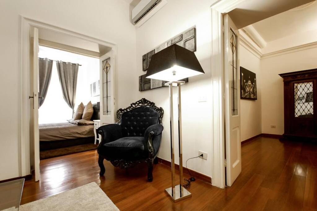 Banchi - Classic Apartment Between Navona And Campo Dei Fiori Rome Buitenkant foto