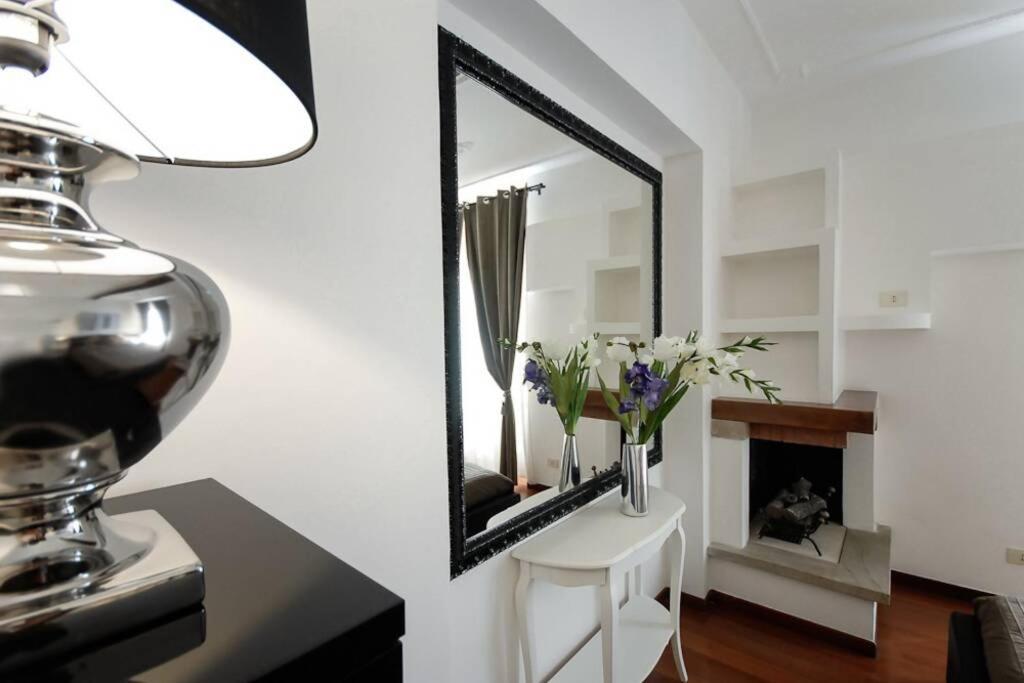 Banchi - Classic Apartment Between Navona And Campo Dei Fiori Rome Buitenkant foto